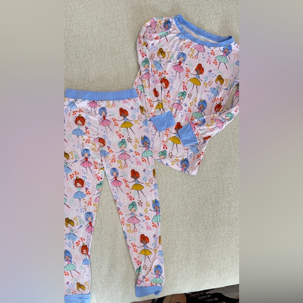 Prima Ballerina 
Two-Piece Pajama Set